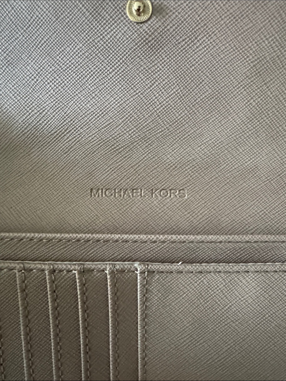 BNWT Michael Kors Pale Blush Satchel with Matching Wallet - Picture 7 of 13